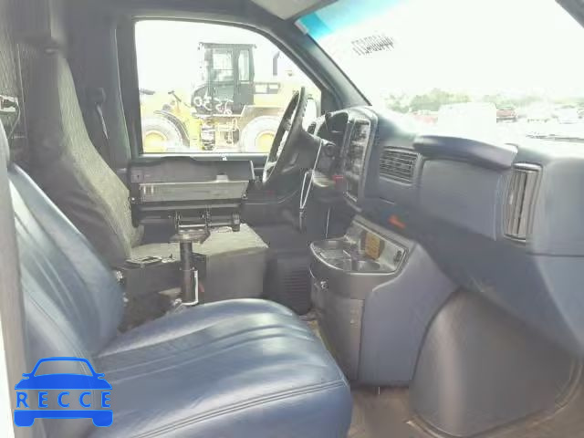 1998 CHEVROLET EXPRESS G2 1GCFG25W5W1104131 image 4