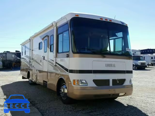 2005 WORKHORSE CUSTOM CHASSIS MOTORHOME 5B4MP67G153403693 image 0