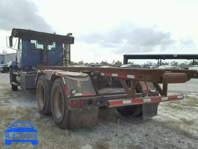 2000 MACK 700 1M2AD62CXYW009814 image 2
