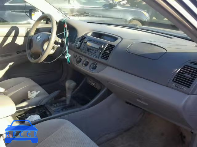 2003 TOYOTA CAMRY LE 4T1BE32K83U739099 image 4