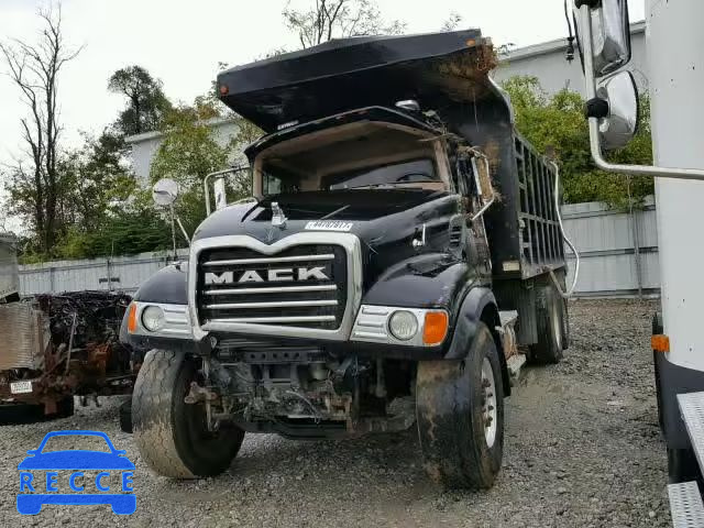 2005 MACK 700 1M2AG11C45M023808 image 1