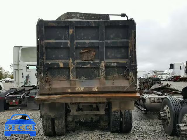 2005 MACK 700 1M2AG11C45M023808 image 5