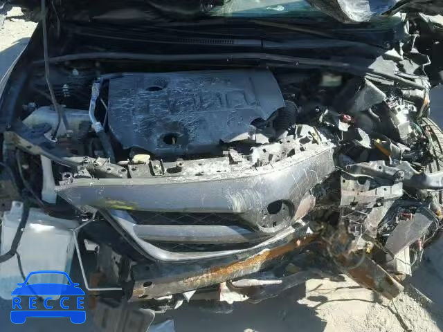 2013 TOYOTA COROLLA BA 2T1BU4EE9DC985242 Bild 6