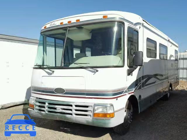 1999 FORD RV 3FCNF53S8XJA18169 image 1