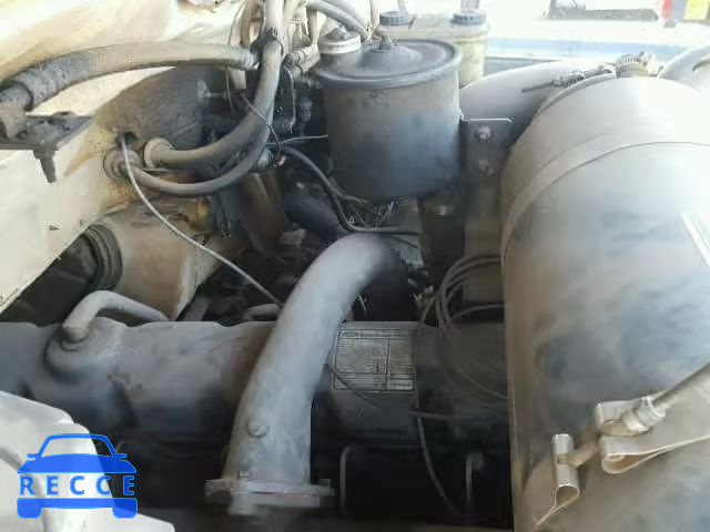 1989 FORD F600 1FDNK64P9KVA30755 Bild 6