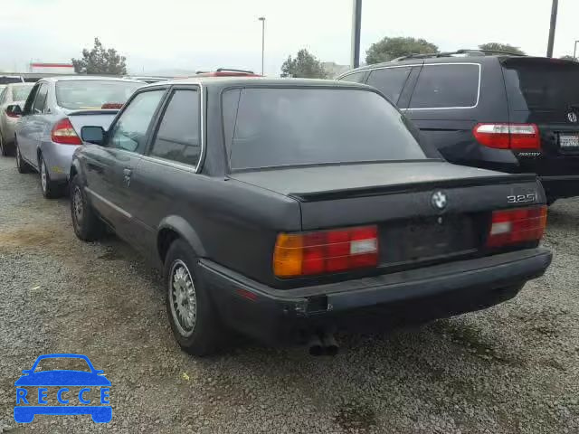 1990 BMW 325 WBAAA231XLEC51438 Bild 2