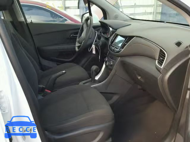 2017 CHEVROLET TRAX 3GNCJKSB4HL277745 image 4