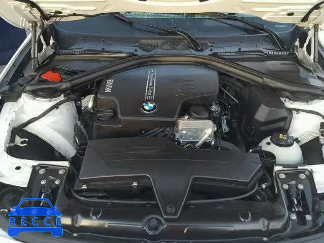 2016 BMW 328 WBA8E9G52GNT83900 Bild 6