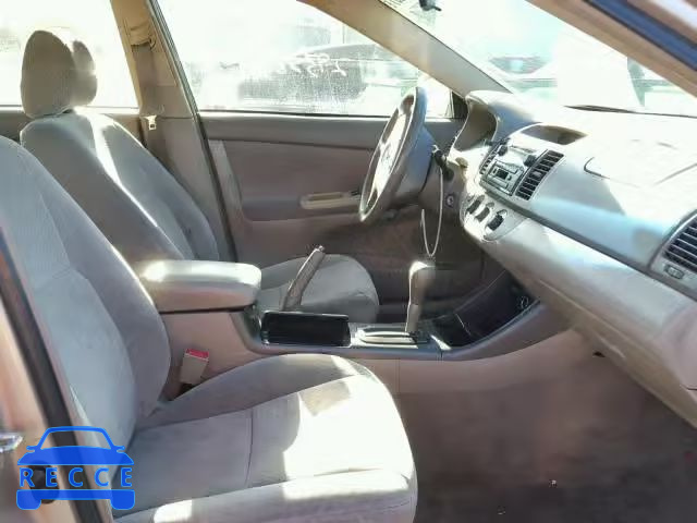 2003 TOYOTA CAMRY LE 4T1BE32K93U162728 image 4