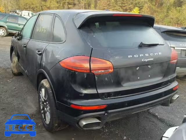 2017 PORSCHE CAYENNE WP1AA2A22HKA82504 image 2