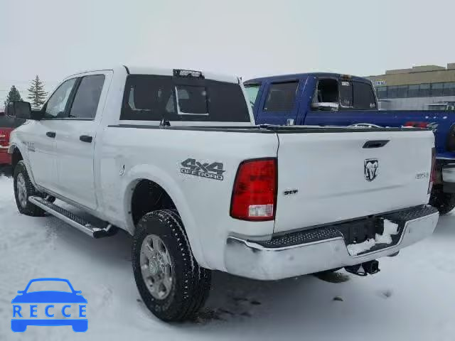 2017 RAM 2500 SLT 3C6UR5DJ9HG755539 Bild 2