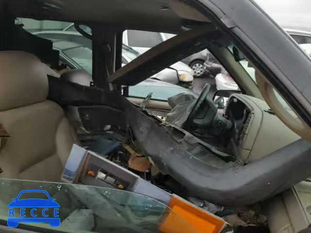 1996 CHEVROLET SUBURBAN 1GNFK16R3TJ400026 image 4