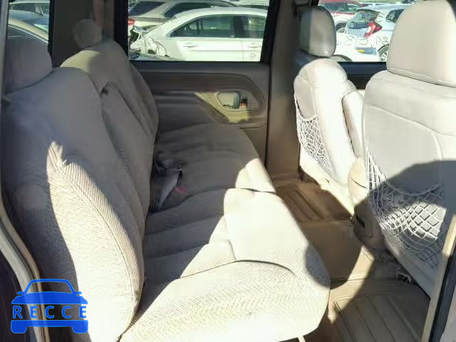 1997 CHEVROLET SUBURBAN 1GNFK16R0VJ315244 image 5
