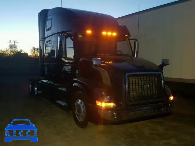 2016 VOLVO VN VNL 4V4NC9EH8GN943058 image 0