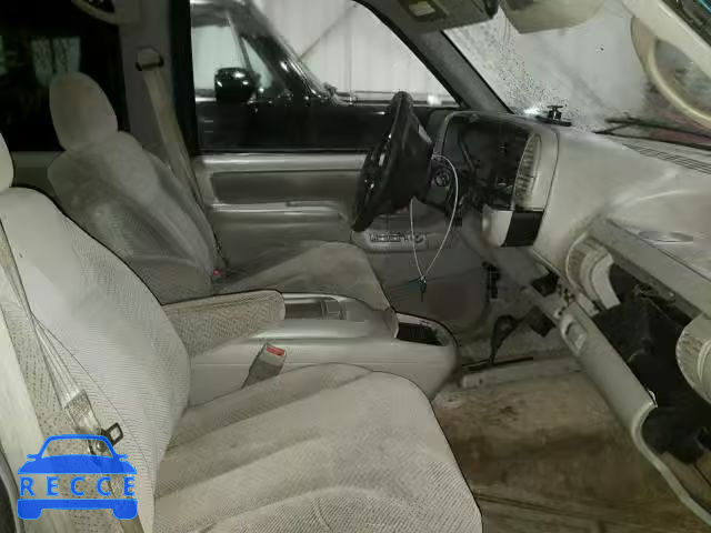 1995 CHEVROLET SUBURBAN 1GNFK16K8SJ328628 image 4