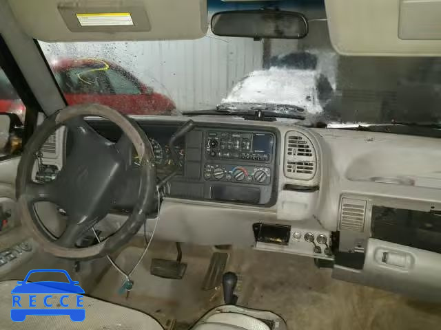 1995 CHEVROLET SUBURBAN 1GNFK16K8SJ328628 image 8