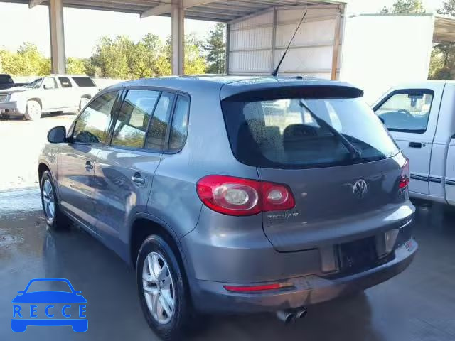 2011 VOLKSWAGEN TIGUAN S WVGAV7AXXBW513763 image 2