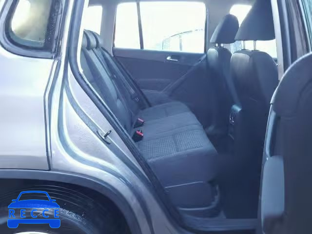 2011 VOLKSWAGEN TIGUAN S WVGAV7AXXBW513763 image 5