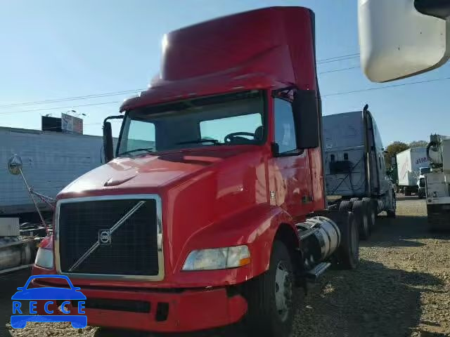 2013 VOLVO VN VNM 4V4M19DF3DN567124 image 1