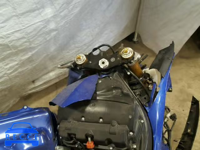 2009 YAMAHA YZFR6 JYARJ16E49A014600 Bild 8