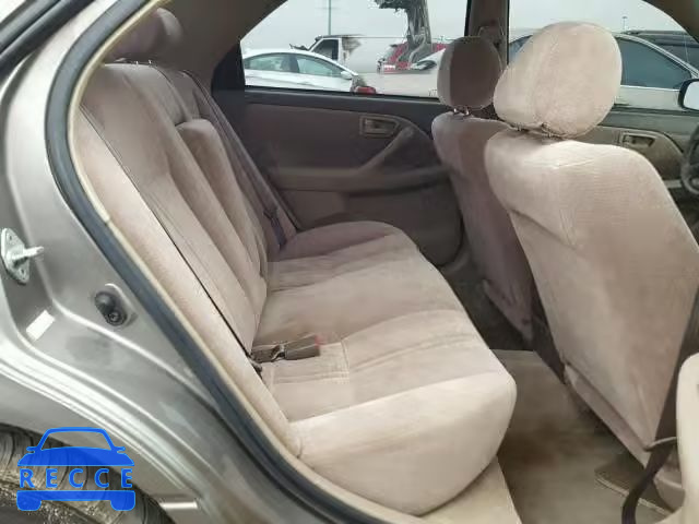 1998 TOYOTA CAMRY CE 4T1BF22K0WU043641 image 5