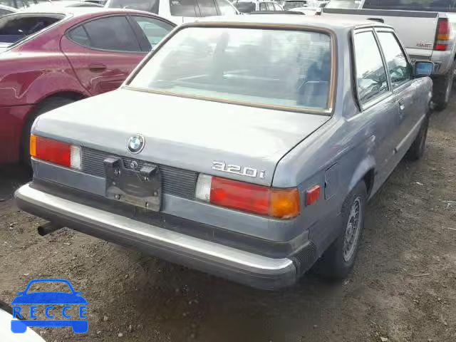 1983 BMW 320 WBAAG3306D8383962 зображення 3