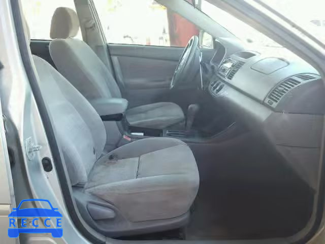 2003 TOYOTA CAMRY LE 4T1BE32K23U678834 image 4