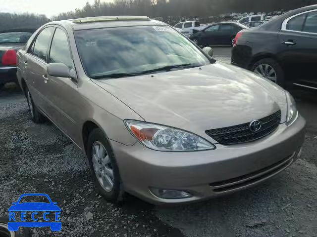 2003 TOYOTA CAMRY LE 4T1BE30K13U179557 image 0