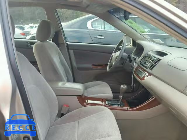 2003 TOYOTA CAMRY LE 4T1BE30K13U179557 image 4