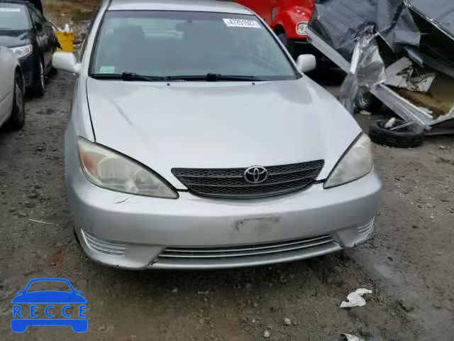 2003 TOYOTA CAMRY LE 4T1BF32K13U544927 image 8