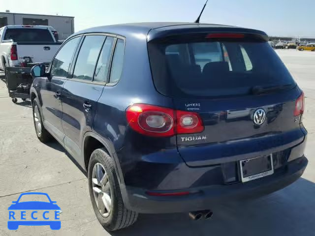 2011 VOLKSWAGEN TIGUAN S WVGAV7AX5BW538716 image 2