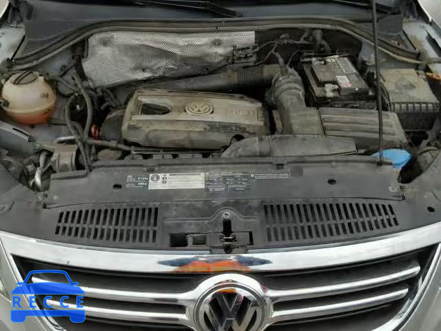 2011 VOLKSWAGEN TIGUAN S WVGBV7AX0BW514456 image 6