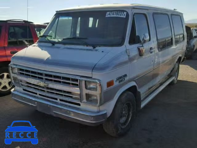 1988 CHEVROLET G20 1GBEG25H8J7158403 Bild 1