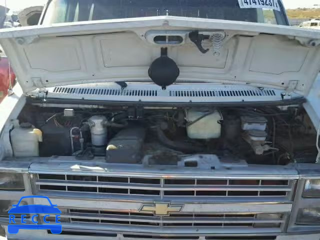 1988 CHEVROLET G20 1GBEG25H8J7158403 image 6