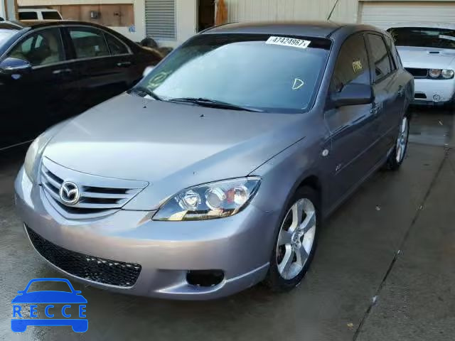 2004 MAZDA 3 HATCHBAC JM1BK343141211653 зображення 1