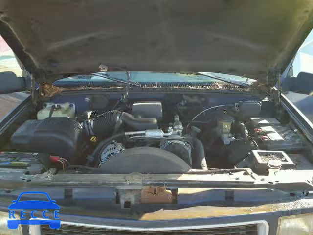 1996 GMC SUBURBAN K 1GKFK16R2TJ727210 image 6