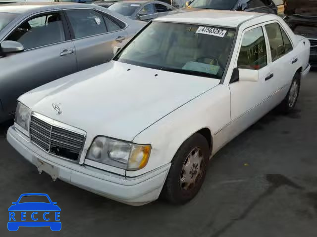 1995 MERCEDES-BENZ E 320 BASE WDBEA32E8SC253550 зображення 1