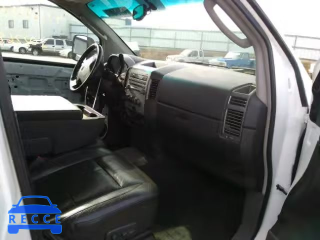 2005 NISSAN TITAN XE 1N6BA07B95N523456 image 4