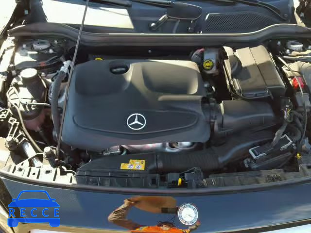 2017 MERCEDES-BENZ GLA 250 4M WDCTG4GB5HJ329395 Bild 6