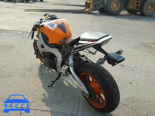 2015 HONDA CBR1000 RR JH2SC5949FK700347 image 2