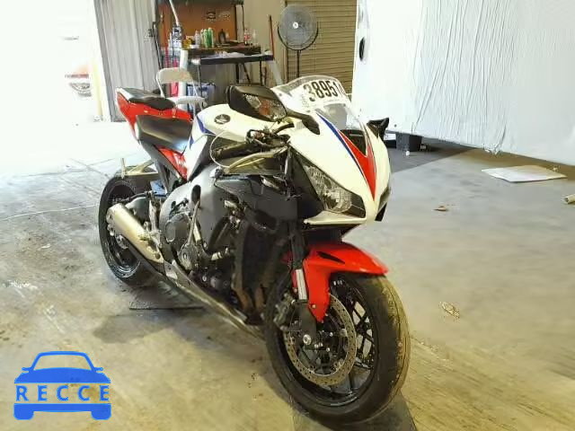 2015 HONDA CBR1000 RR JH2SC5900FK700279 image 0