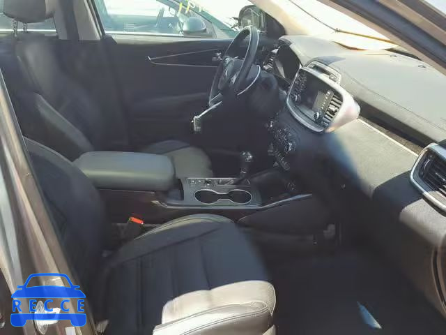 2018 KIA SORENTO EX 5XYPHDA57JG420391 image 4