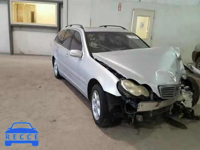 2004 MERCEDES-BENZ C 240 SPOR WDBRH81J04F458306 Bild 0