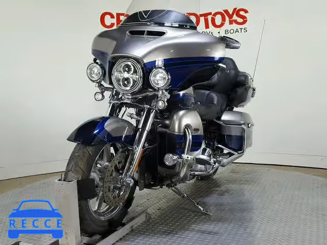 2017 HARLEY-DAVIDSON FLHTKSE CV 1HD1TEF11HB955042 Bild 3