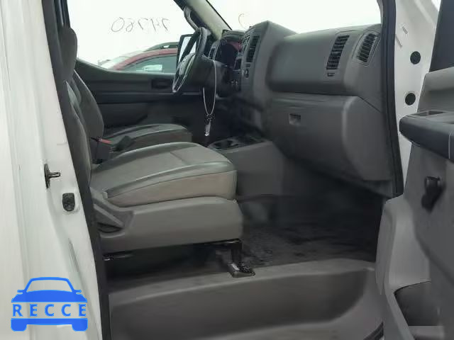 2015 NISSAN NV 1500 1N6BF0KM5FN800664 image 4