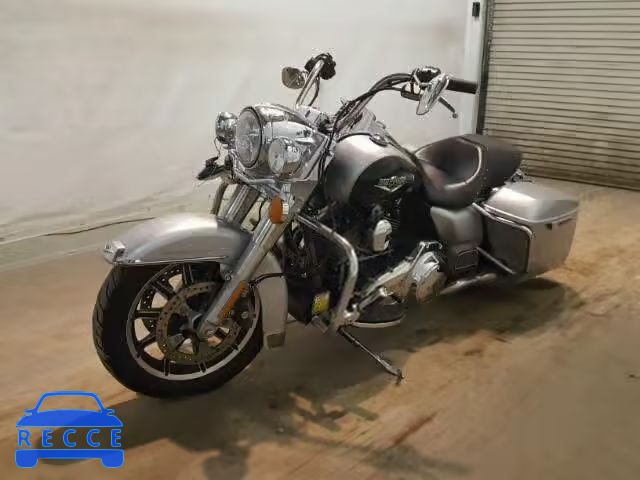 2015 HARLEY-DAVIDSON FLHR ROAD 1HD1FBM19FB649261 Bild 9