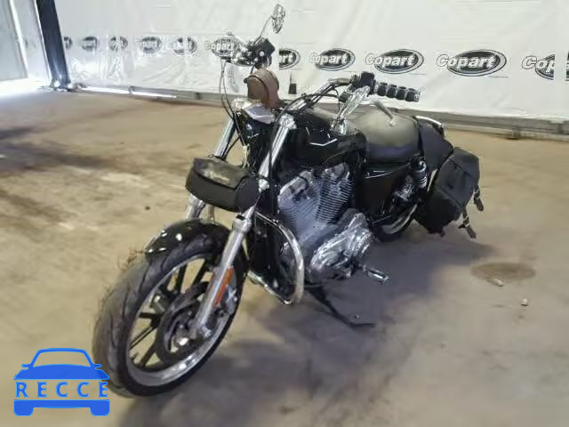 2017 HARLEY-DAVIDSON XL883 SUPE 1HD4CR216HC423628 зображення 1