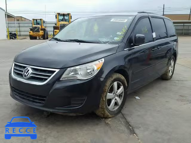 2011 VOLKSWAGEN ROUTAN SEL 2V4RW5DG5BR804674 зображення 1