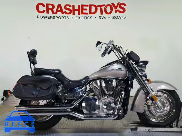 2004 HONDA VT1300 S 1HFSC52024A101945 image 0