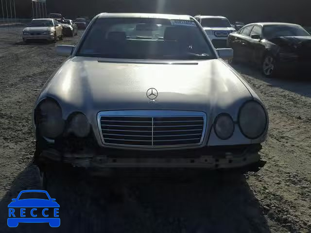 1999 MERCEDES-BENZ E 300TD WDBJF25H8XA934486 image 8